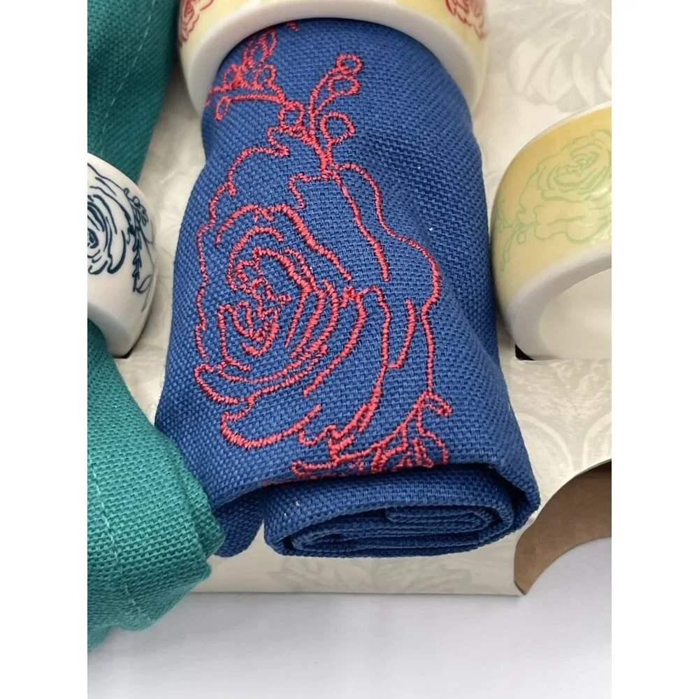 Pioneer‎ Woman Wishful Winter Napkins Snd Napkin Rings Holiday Christmas